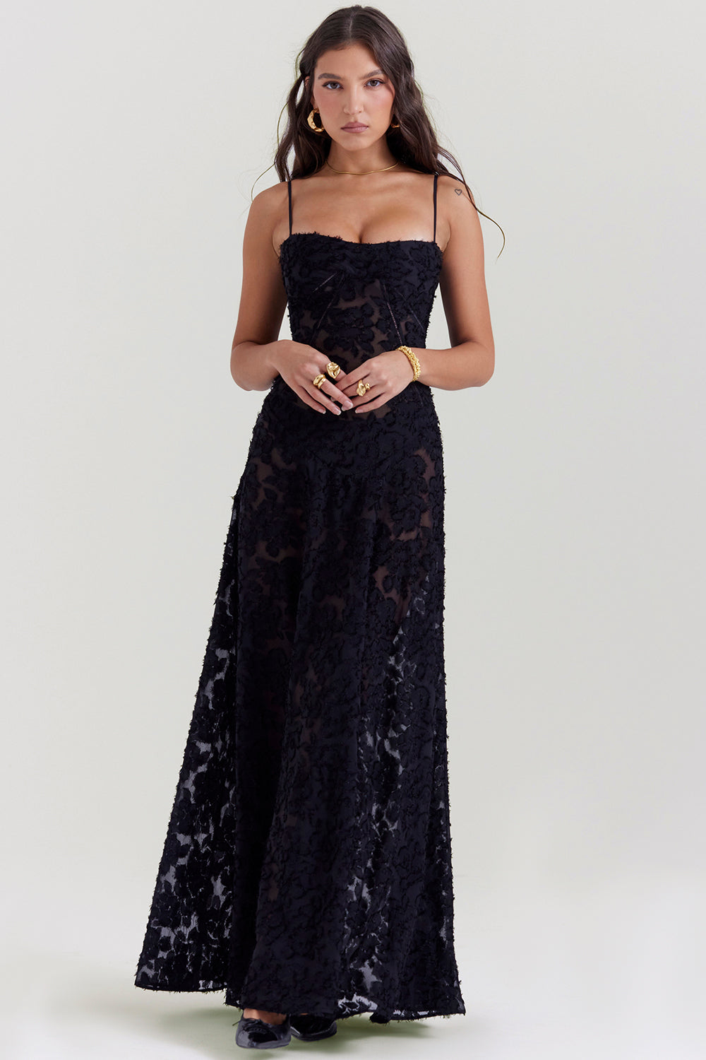 Women's strappy maxi dress – Fitted cut with flared hem