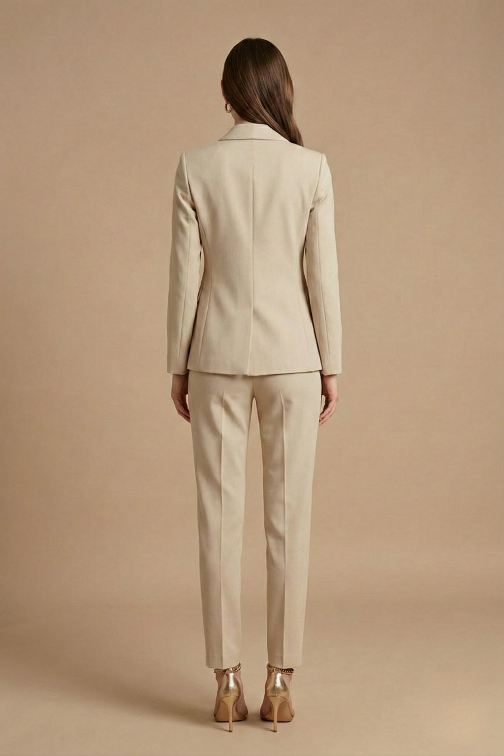 Women’s Two-Piece Suit – Slim-Fit Blazer, Straight-Leg Trousers