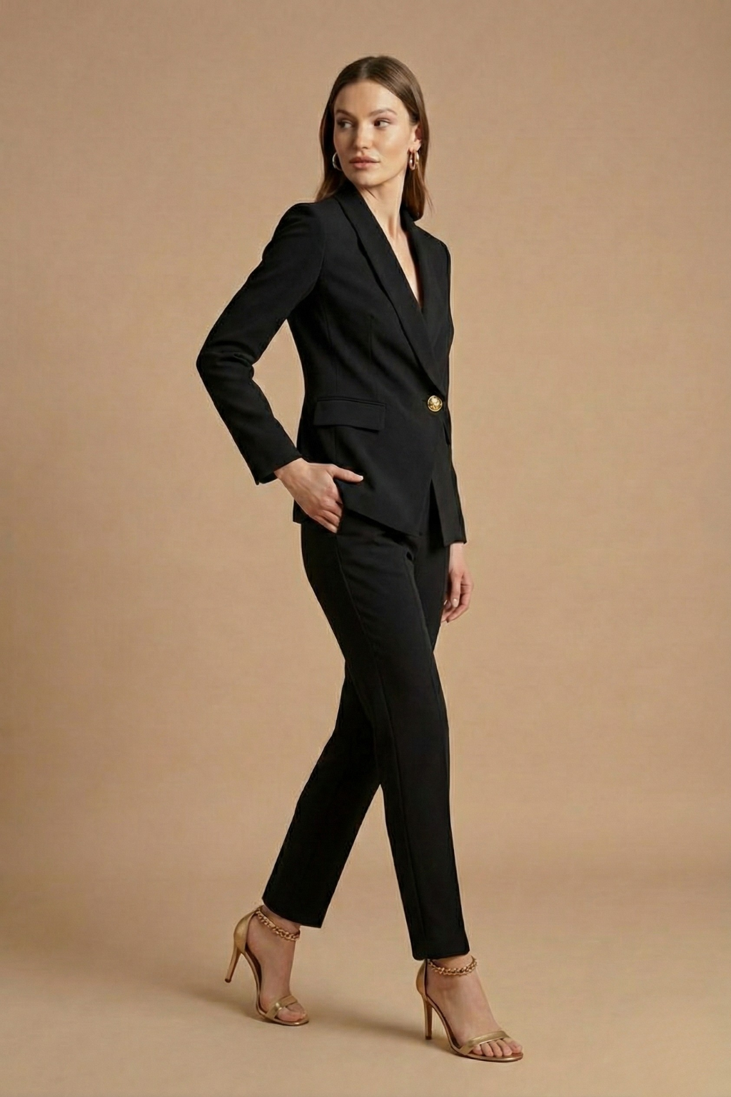 Women’s Two-Piece Suit – Slim-Fit Blazer, Straight-Leg Trousers