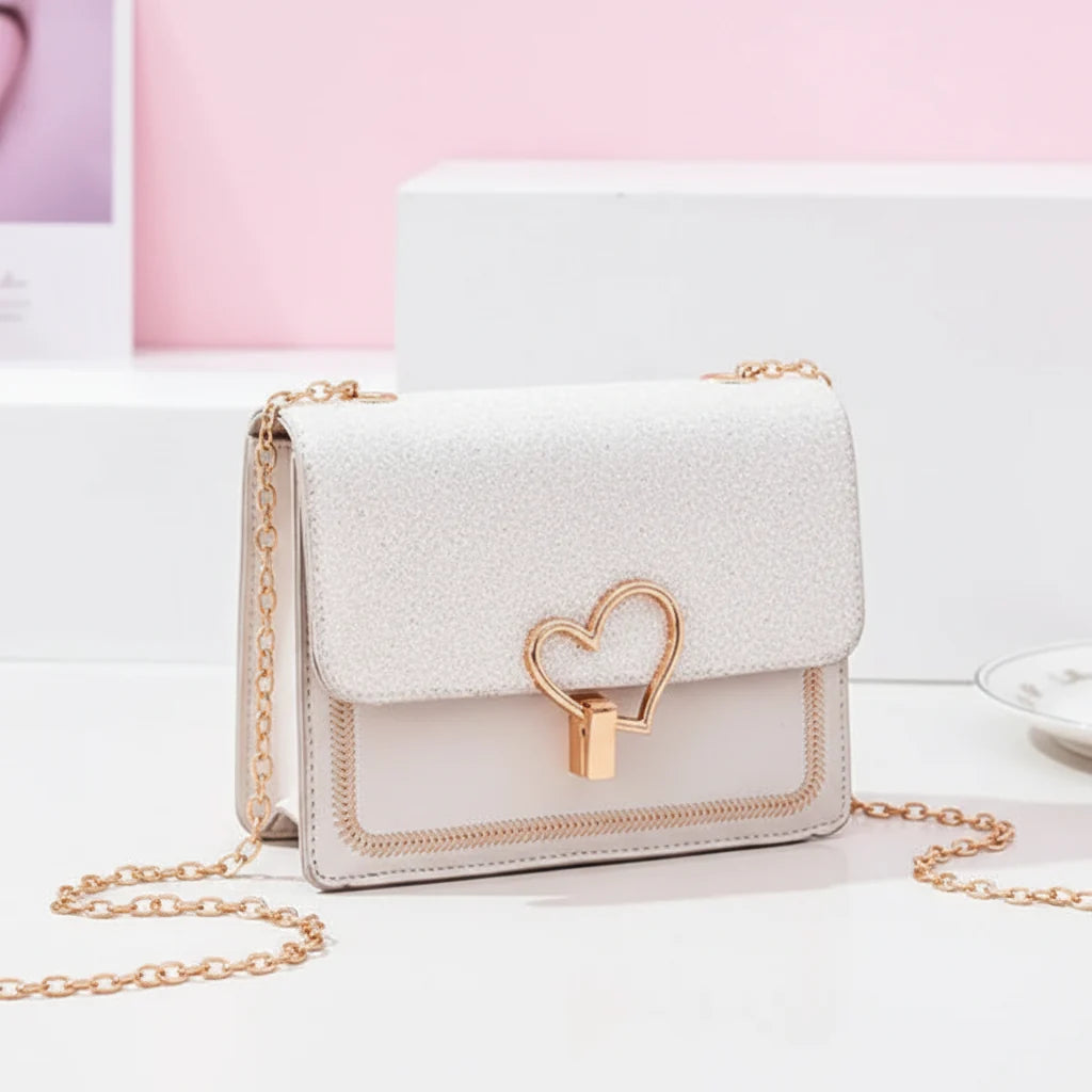 Unisex Chain Shoulder Bag – Minimalist Everyday Style