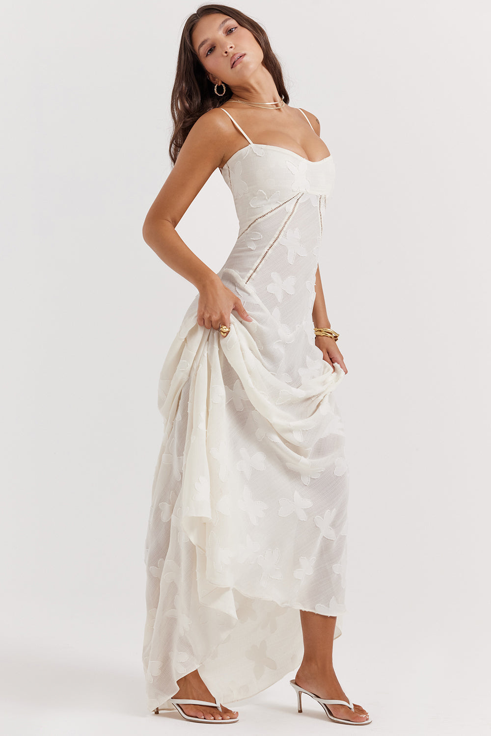 Women's strappy maxi dress – Fitted cut with flared hem