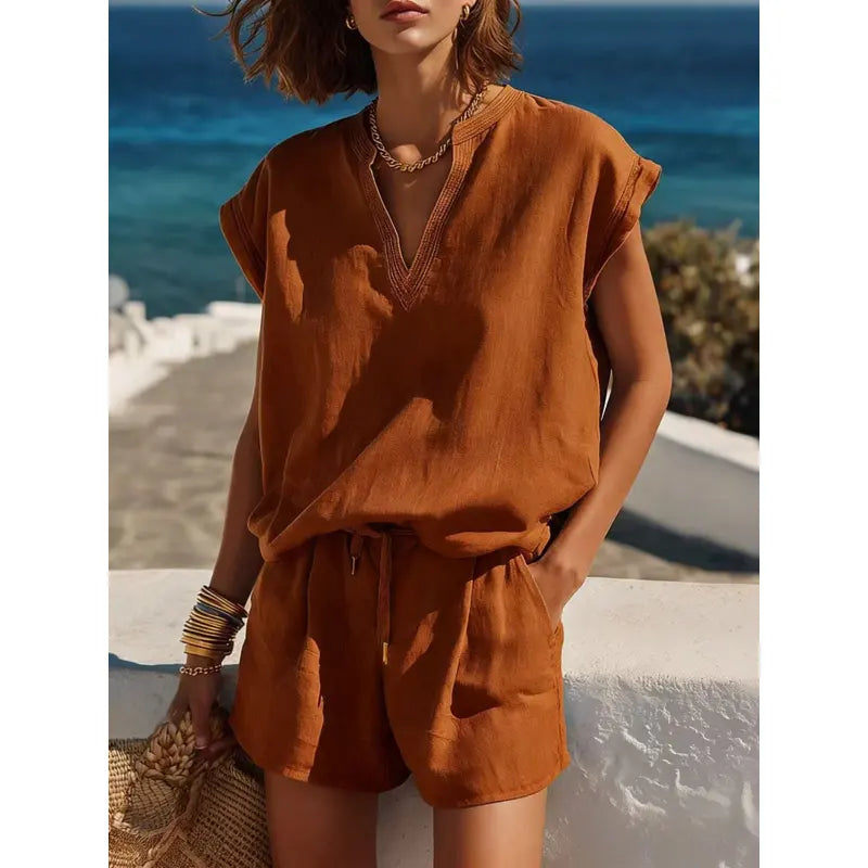 Women's Two-Piece Set with Short Sleeves and V-Neck – Casual Short Coordinated Outfit