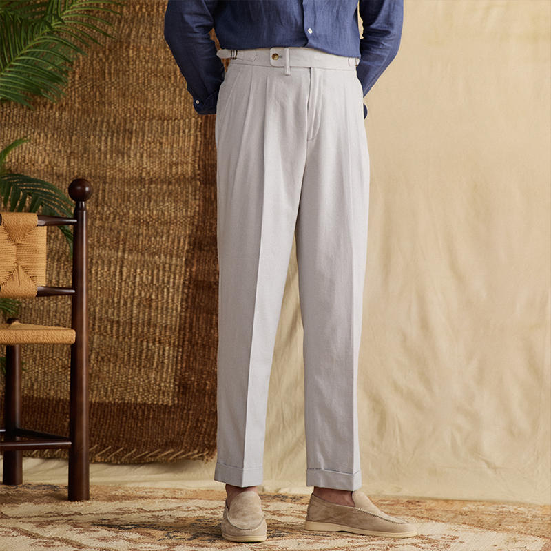 Men's High-Waisted Straight-Leg Pleated Pants – Lightweight and Flowing Fabric