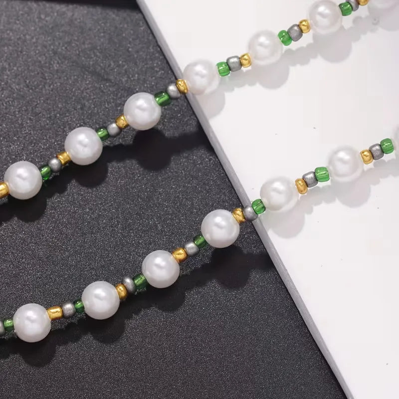 Necklace for Women and Men with Pearls and Green and Gold Accents – Adjustable Length