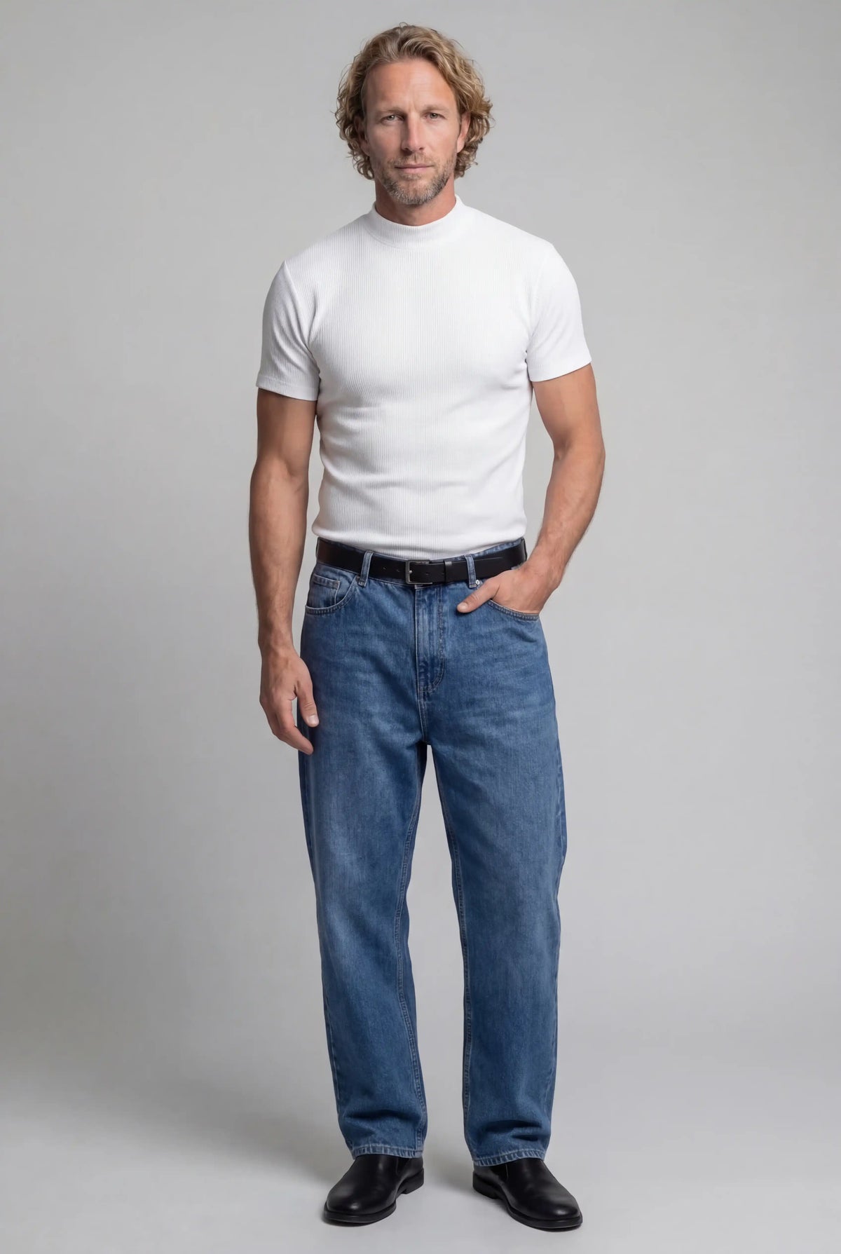 Men's Fitted Stretch T-Shirt – Slim Fit Ribbed Neck