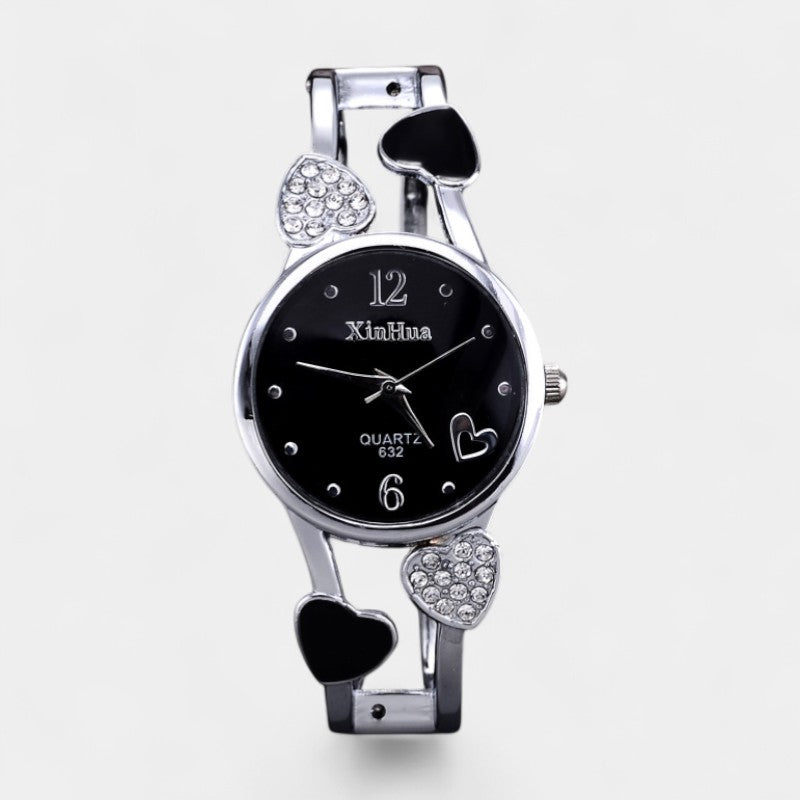 Women's quartz wristwatch – round dial with heart