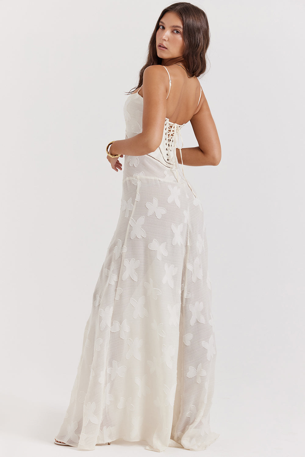 Women's strappy maxi dress – Fitted cut with flared hem