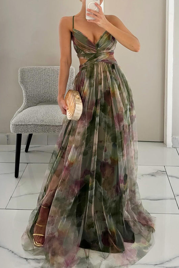 Women's floral mesh maxi dress – Fitted bodice, flowing skirt