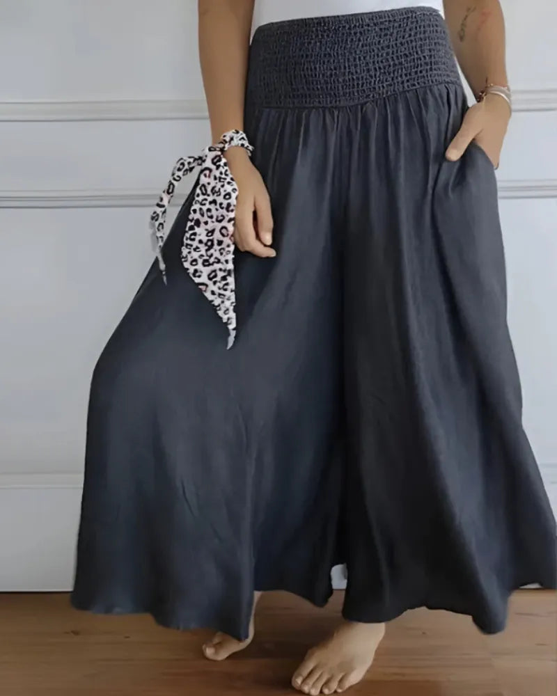 Women's lightweight wide-leg trousers – High waist, loose fit