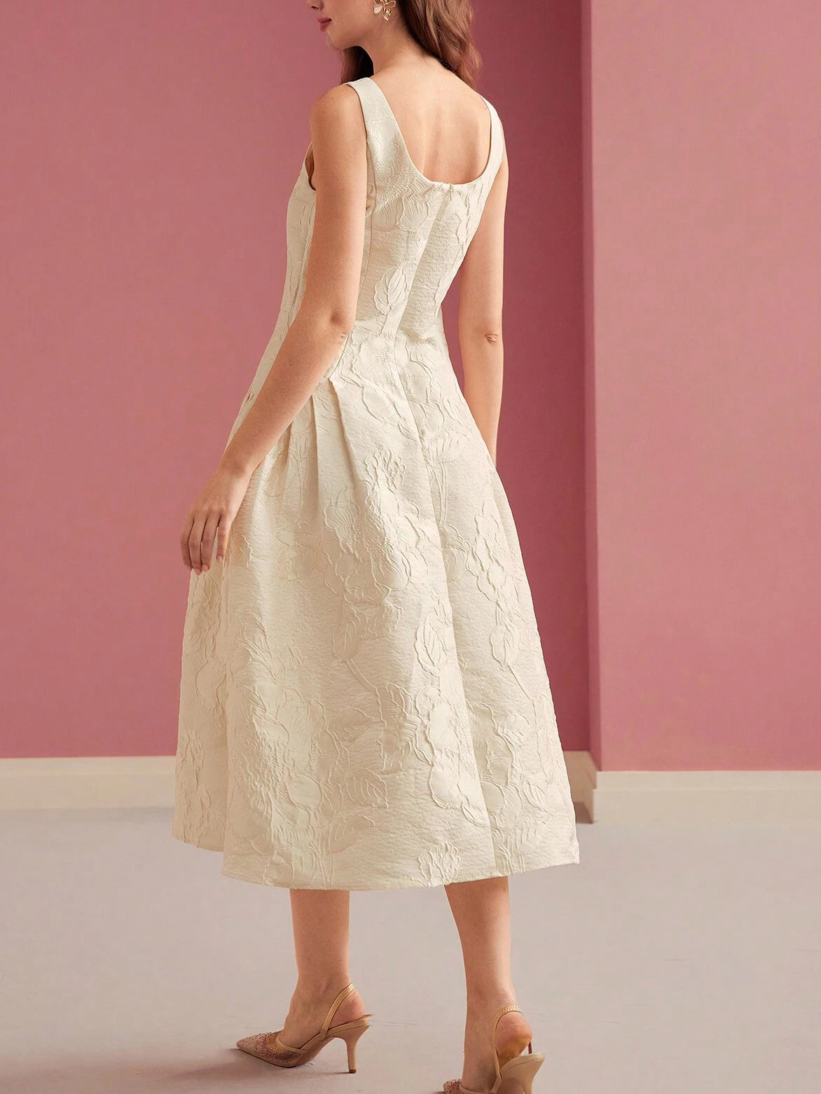Women's Elegant A-Line Midi Dress – Fitted Structured Silhouette