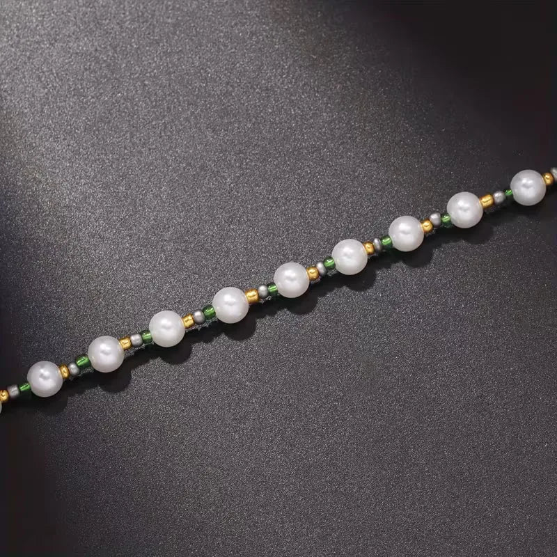 Necklace for Women and Men with Pearls and Green and Gold Accents – Adjustable Length