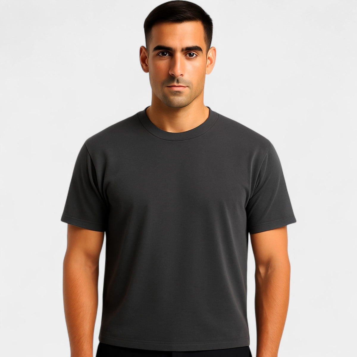 Men's cotton slim fit T-shirt – minimalist essential