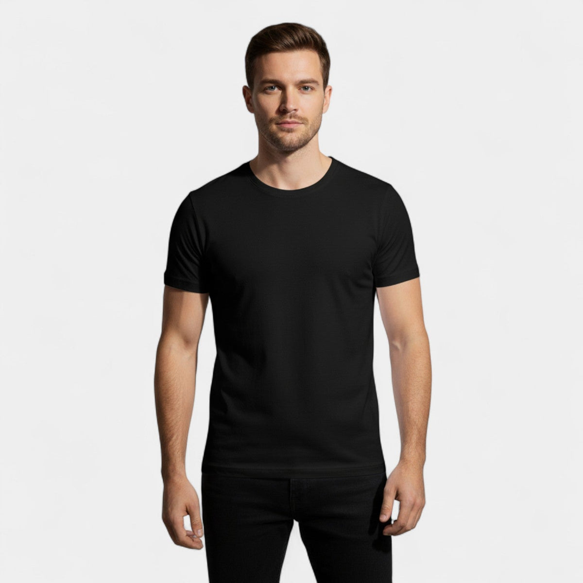 Set of 3 men's round neck thick cotton T-shirts – refined, durable, everyday essentials