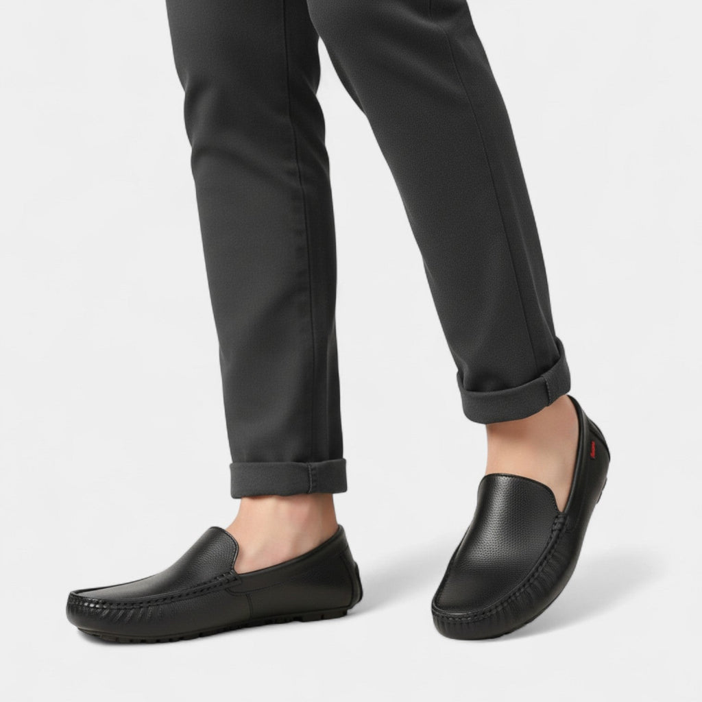 Men's Textured Leather Loafers – Comfortable Slip-On Shoes