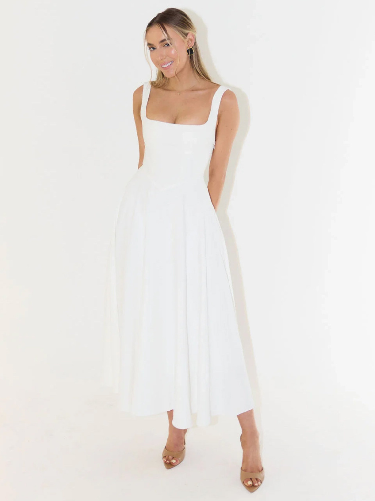 Women's square-neck midi dress – sleeveless flared fit
