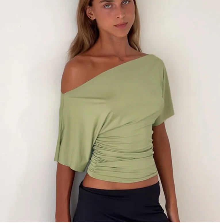 Top for Women Asymmetric One-Shoulder – Slim Fit Short Cut