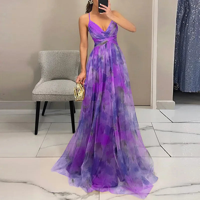 Women's floral mesh maxi dress – Fitted bodice, flowing skirt