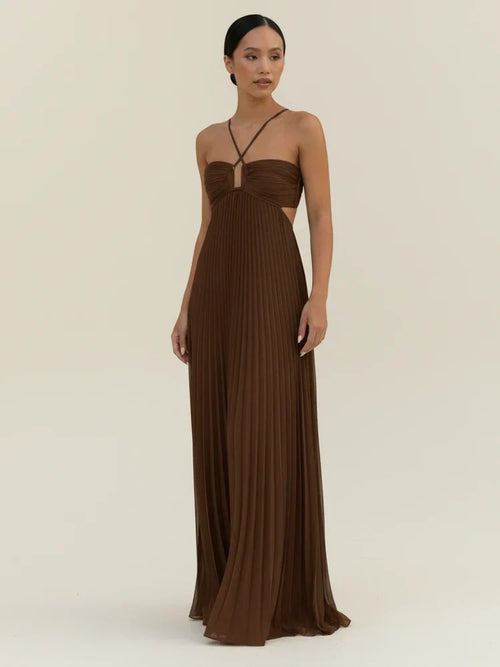 Long Women's Dress with Open Back and Pleated Halter Neck – Flowing Silhouette Floor-Length