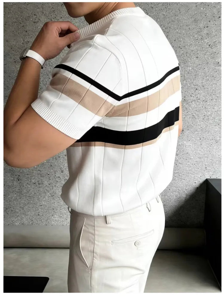 Men's Knitted T-shirt – Slim Fit with Modern Stripes