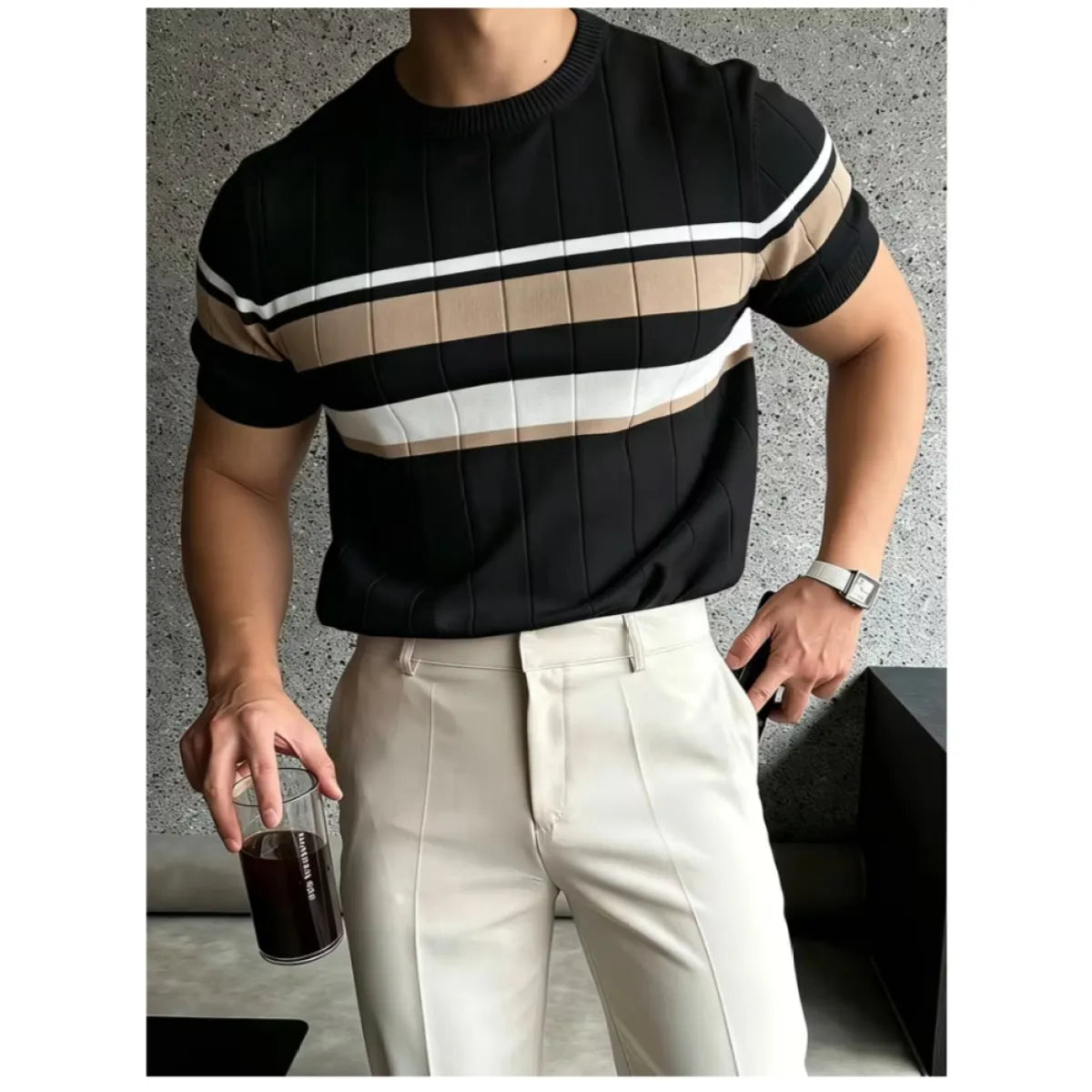 Men's Knitted T-shirt – Slim Fit with Modern Stripes