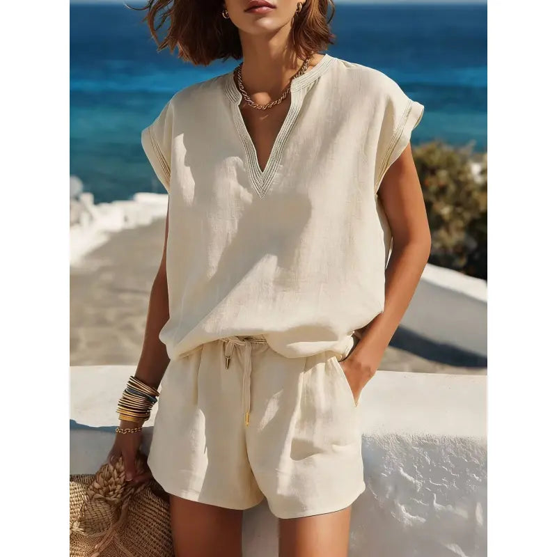Women's Two-Piece Set with Short Sleeves and V-Neck – Casual Short Coordinated Outfit