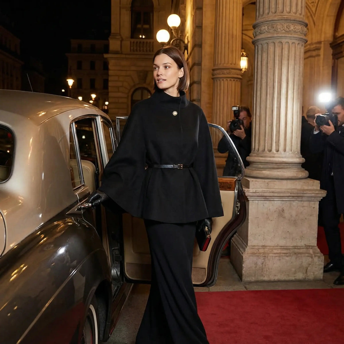 Rich | Women's Short Wool Coat