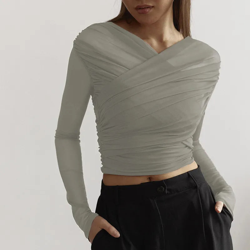 Women's Pleated Long-Sleeve Top – Elegant Fitted Cut