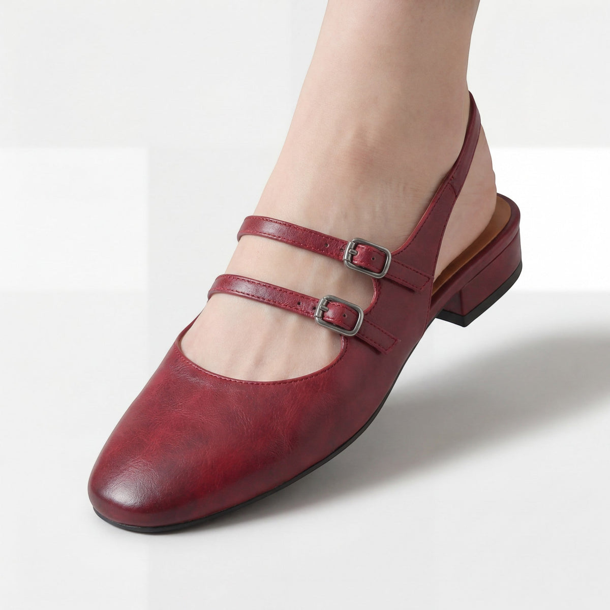 Women's Leather Flat Sandals – Single Strap Standard Fit