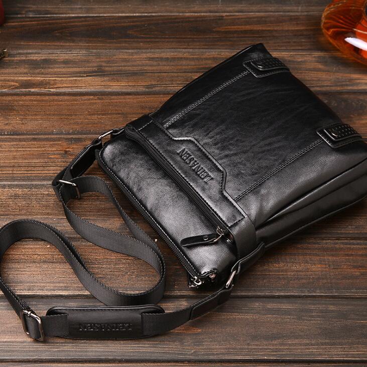 Men's Messenger Bag – Minimalist Everyday Design