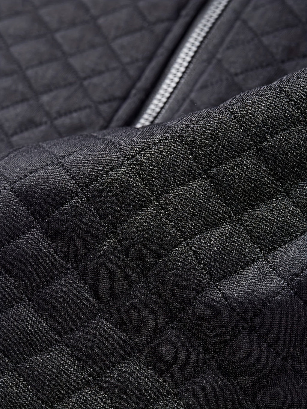 Men's Textured Knit Jacket – Structured Zip Closure