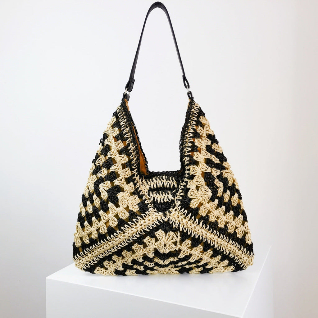Women's Shoulder Bag Handwoven in Straw – Openwork Contrasting Weave