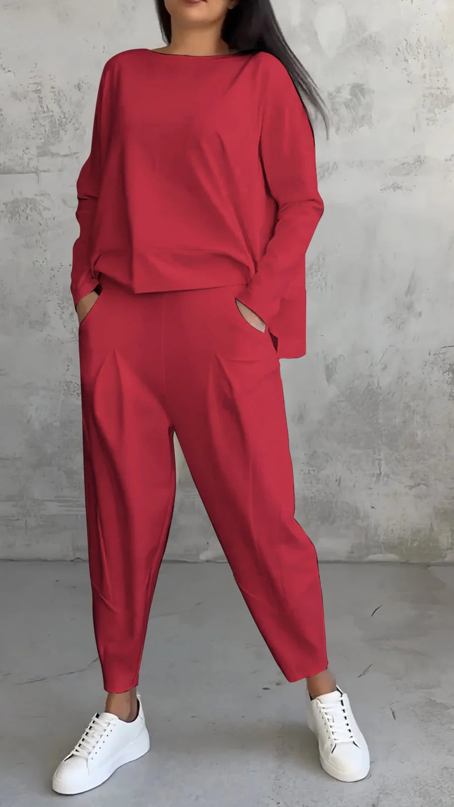 Women's Two-Piece Set - Long-Sleeved Top & Tapered Trousers