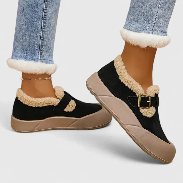 Fleece-Lined Clog Slippers for Women – Decorative Buckle