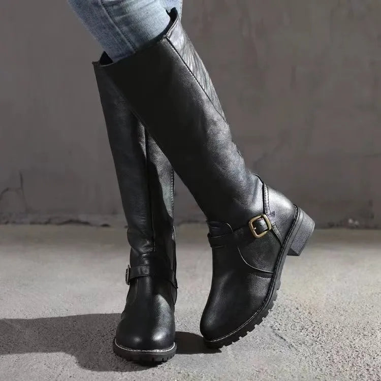 Women’s Boots with Wide Heels – Structured Profile and Accent Strap