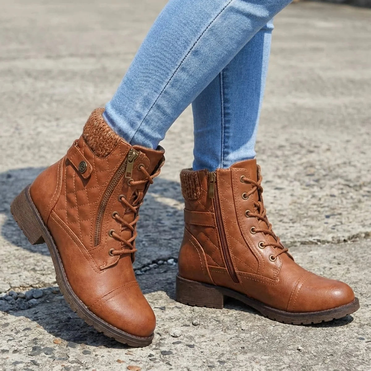 Women's Quilted Ankle Boots - Laces and practical side zip