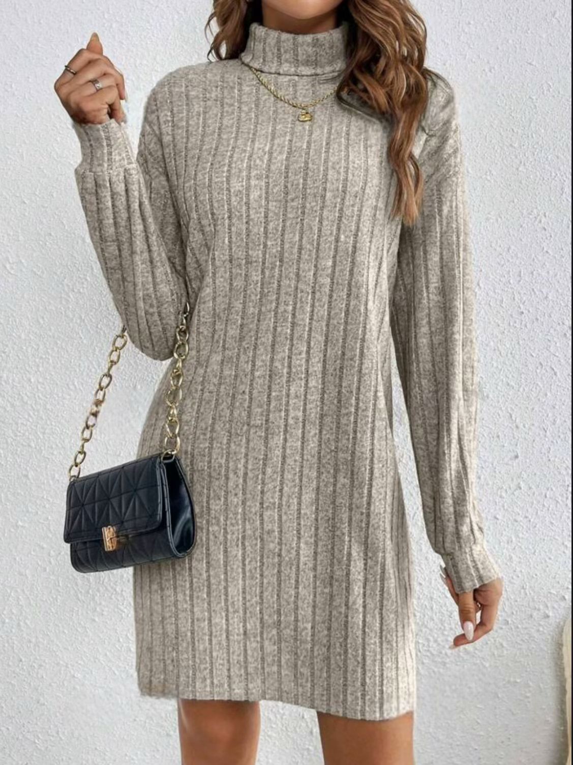 Women's Mini Dress – Loose Fit and Solid Color Silhouette