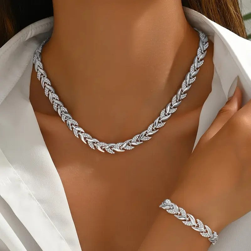 Women's Glass Leaf Necklace and Bracelet – Elegant Rhinestone Detail