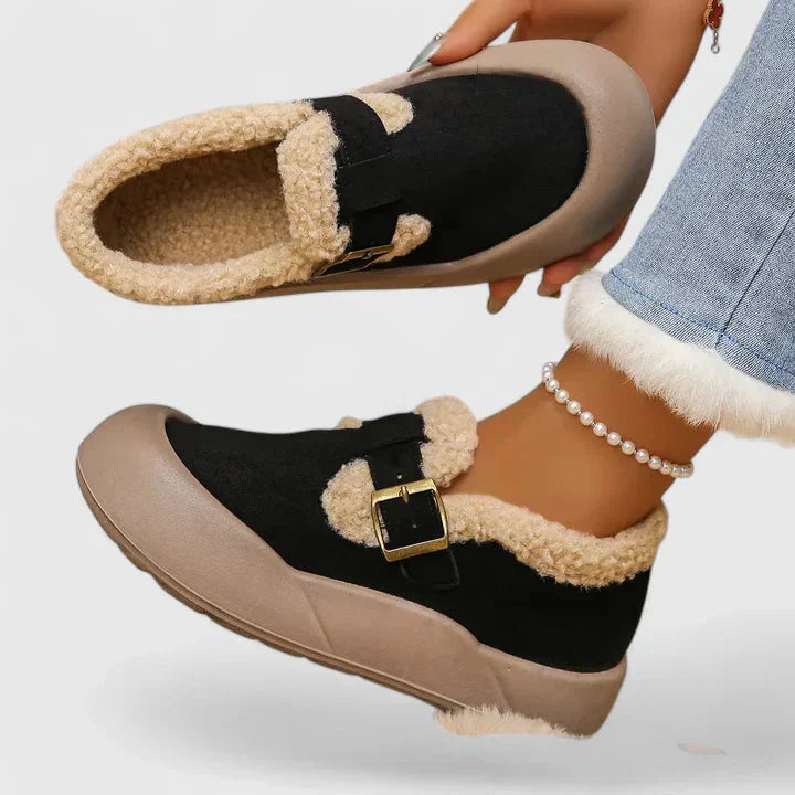 Fleece-Lined Clog Slippers for Women – Decorative Buckle