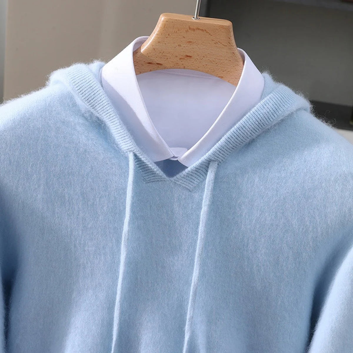 Men's Hooded Sweatshirt – Relaxed Minimalist Fit
