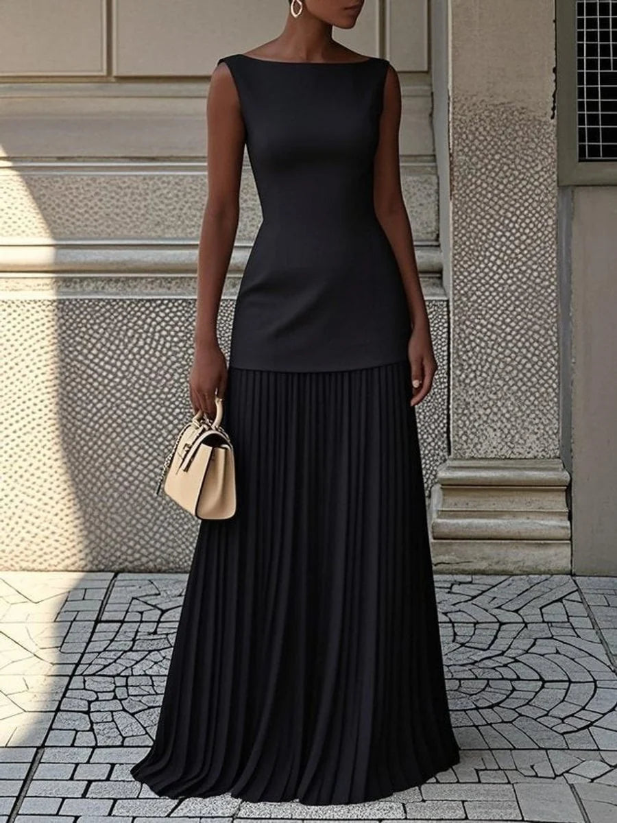 Women's Sleeveless Knitwear Dress – Close-Fitting Cut