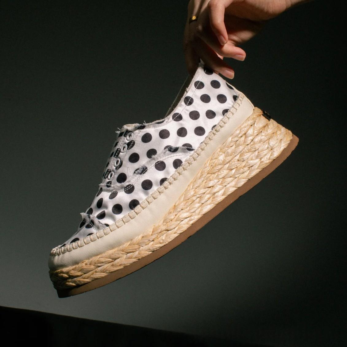 Women's Espadrille Style Sneakers – Platform Sole and Frayed Edges