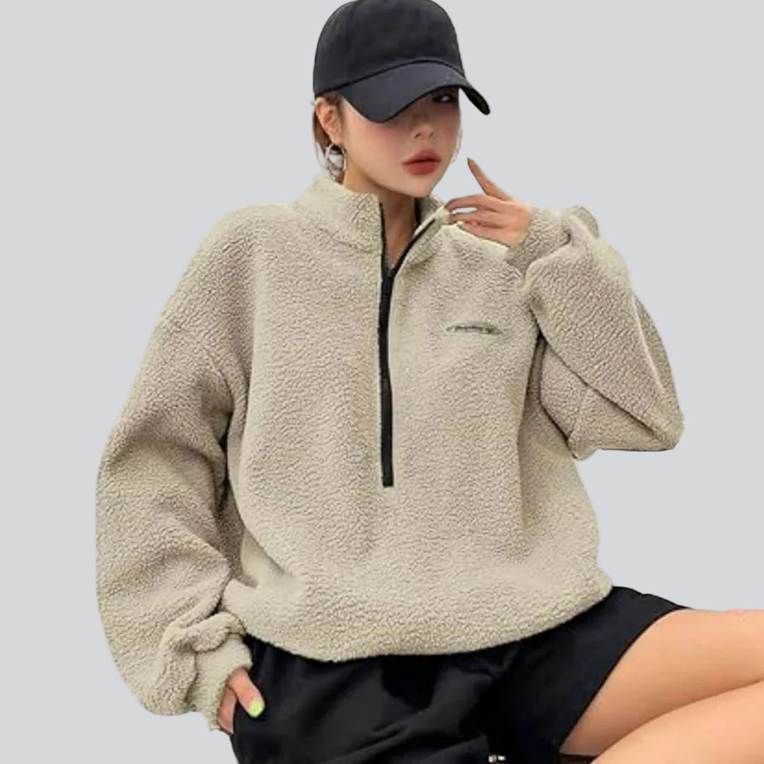 Women's Relaxed Fleece Sweatshirt – Loose Fit with Drawstring and Lettering