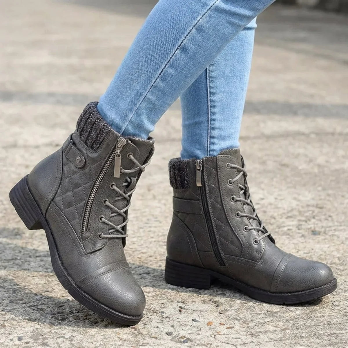 Women's Quilted Ankle Boots - Laces and practical side zip