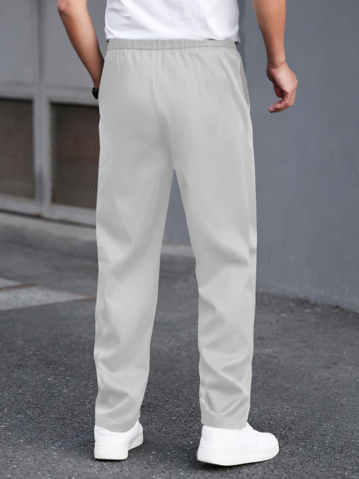 Men's Casual Trousers – Relaxed Mid-Rise Fit
