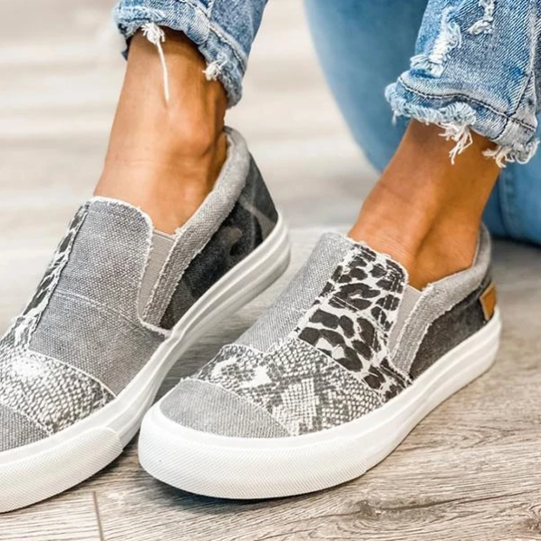 Women's Canvas Slip-On Sneakers – Flexible Upper, Easy to Slip On