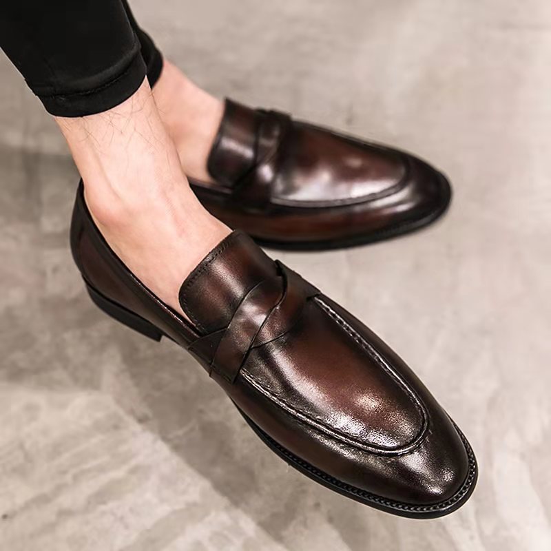 Men's Slip-On Moccasins – Classic Minimalist Silhouette
