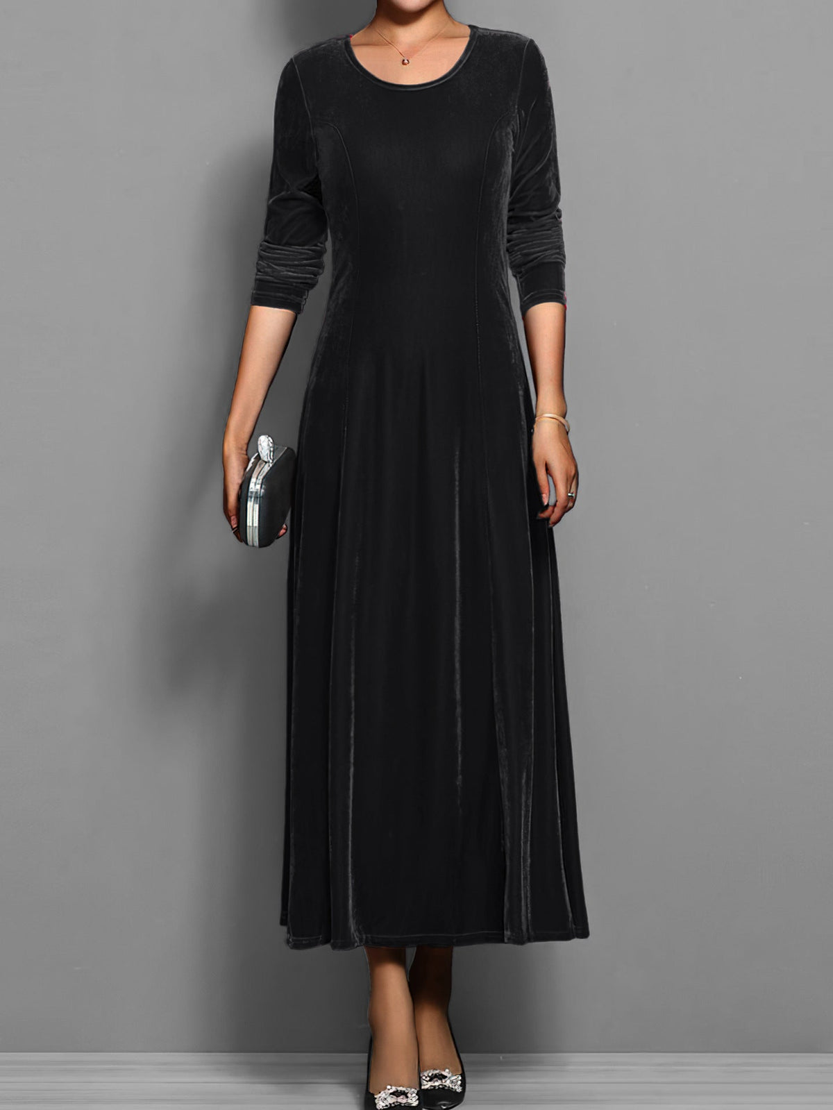 Women's Long Velvet Dress – A-Line Fit, Elegant 3/4 Sleeves