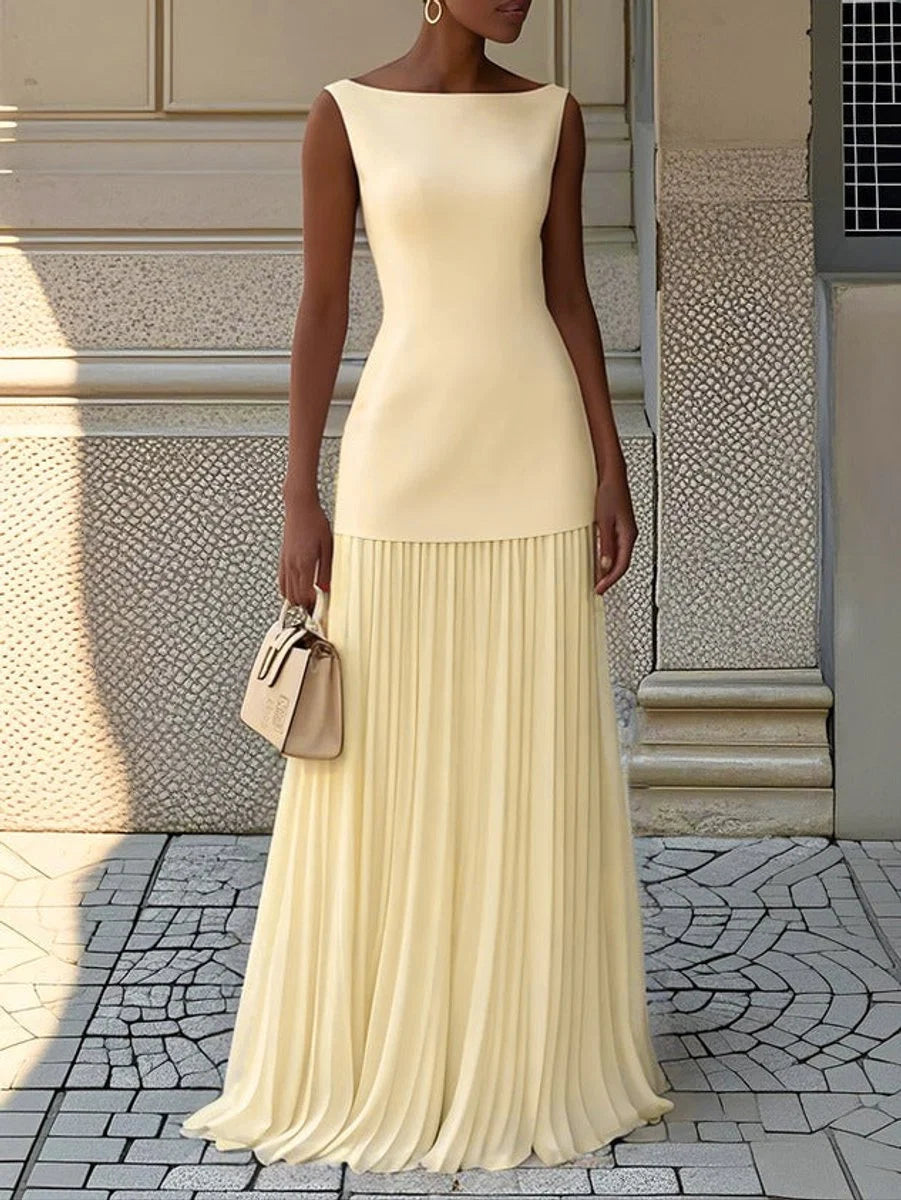 Women's Sleeveless Knitwear Dress – Close-Fitting Cut