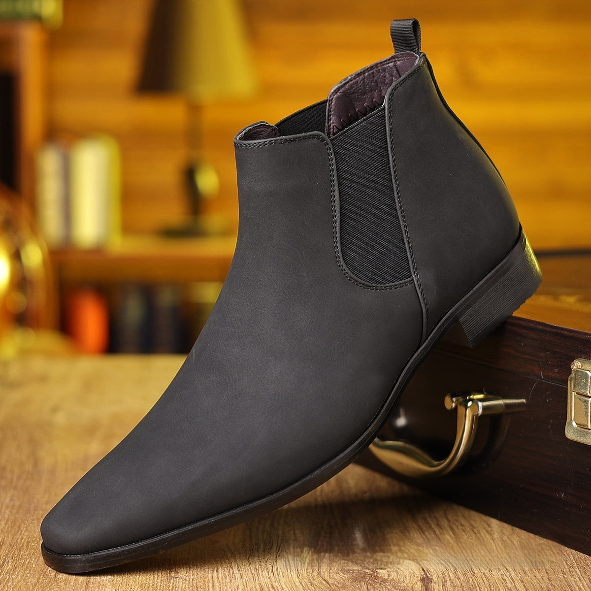 Men’s Chelsea Boots – Classic Low-Profile Square Heel