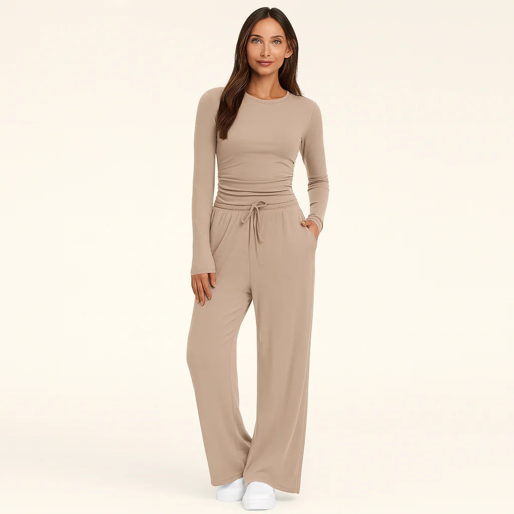 Women's Two-Piece Set - High-Waisted Wide-Leg Trousers & Long-Sleeved Top
